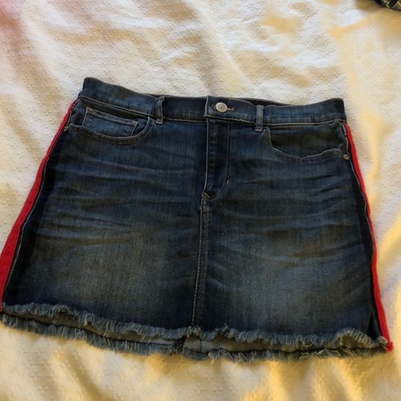 dark wash denim skirt